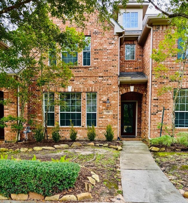 Building Photo - 133 E Montfair Blvd