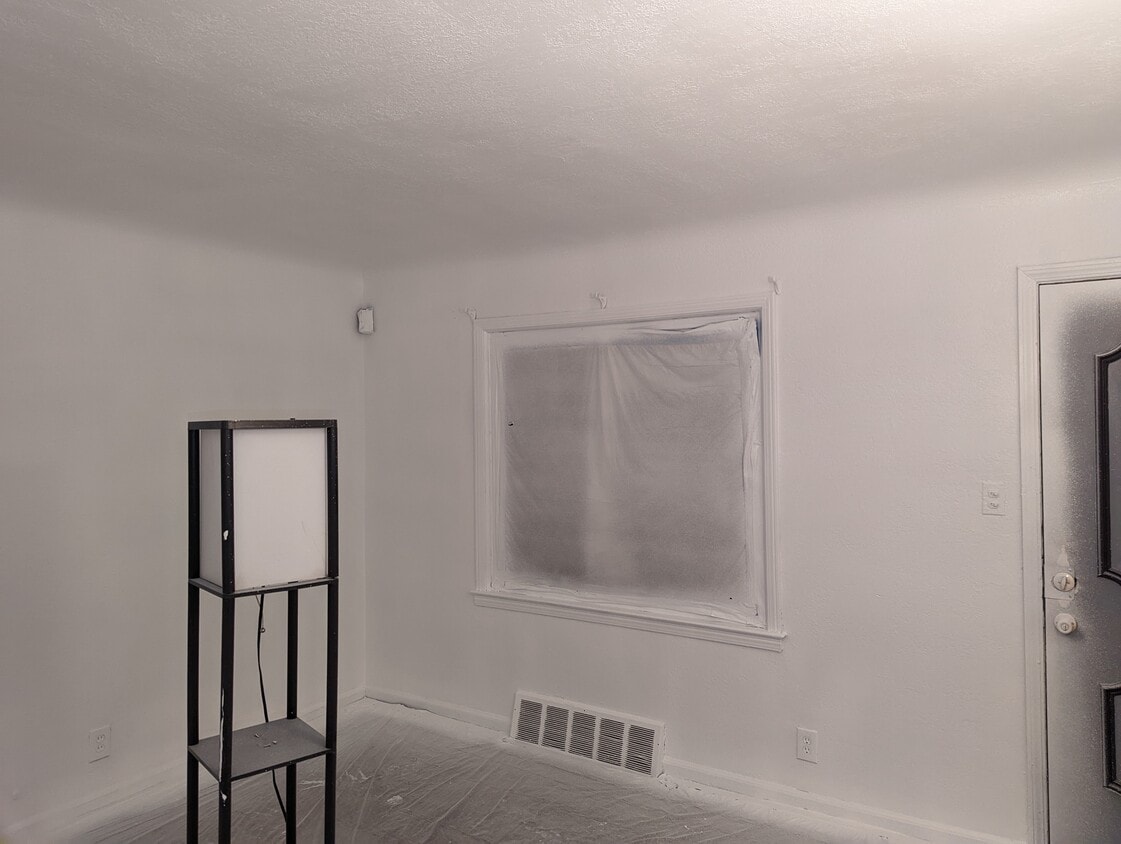 496 Fildew Ave, Pontiac, MI 48341 House Rental in Pontiac, MI