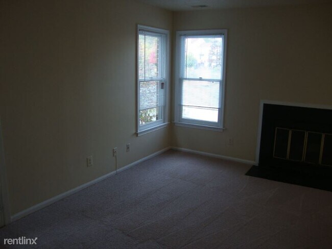 Building Photo - 1 br, 1 bath Condo - 3150 Covewood Ct