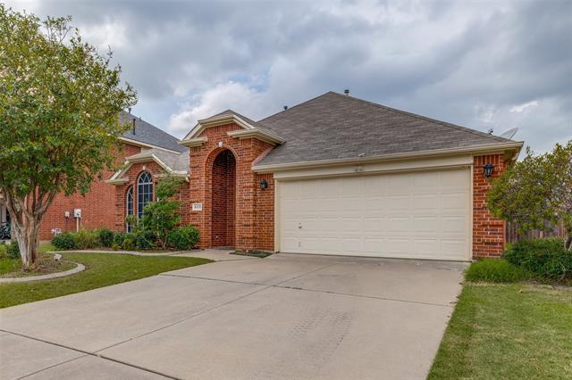 Building Photo - 611 Primavera Dr