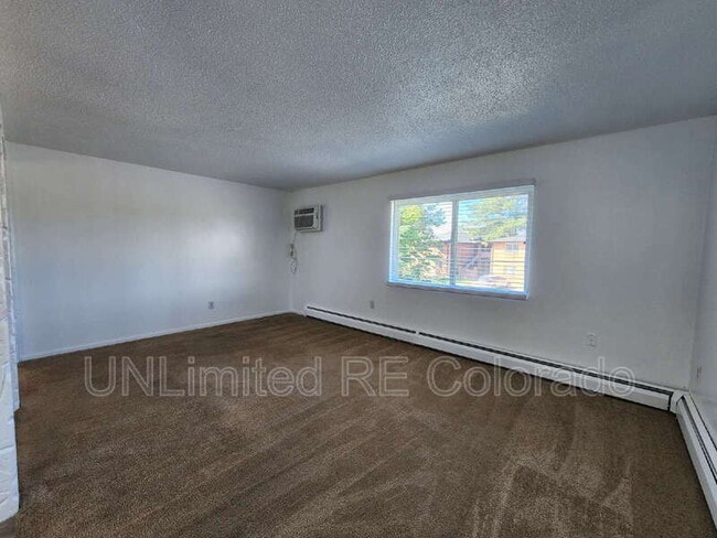 Building Photo - 1617 14th Ave