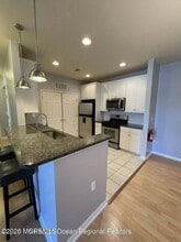 Building Photo - 610 Sophee Ln