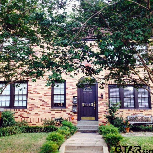 Foto del edificio - 608 W 3rd St