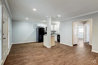 Building Photo - 835 Heights Blvd