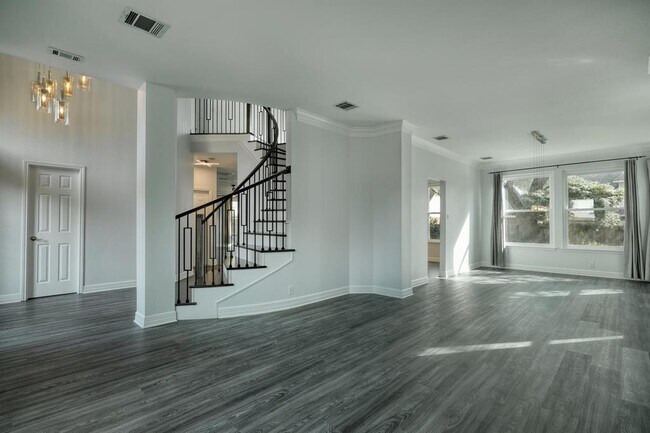 Foto del edificio - 10205 Open Gate Dr