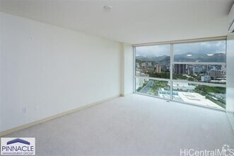 Building Photo - 909 Kapiolani Blvd