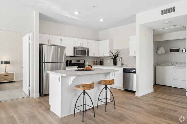Interior Photo - Canterra