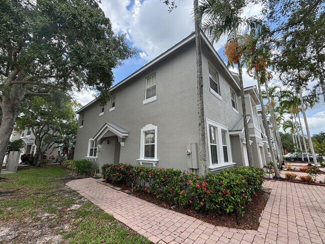 Foto del edificio - 2279 Shoma Dr