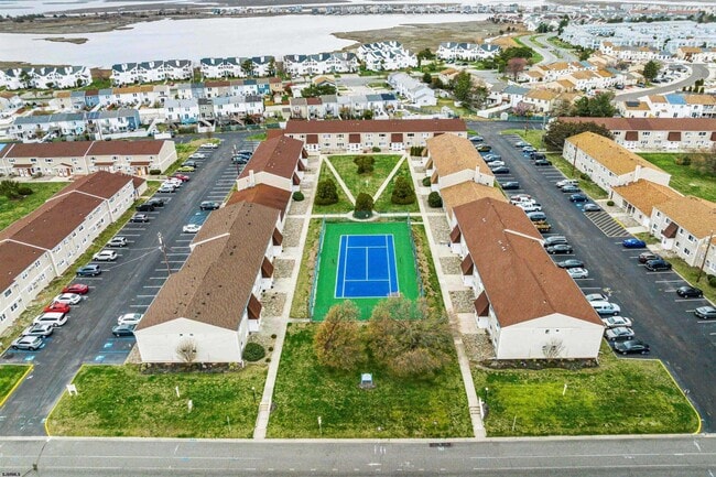 Building Photo - 4901 Harbor Beach Blvd