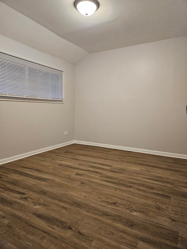 Foto del edificio - 4905-4905 Kentucky St