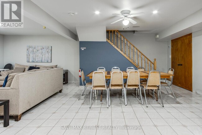 Photo du bâtiment - 910 Concession Rd 17 W