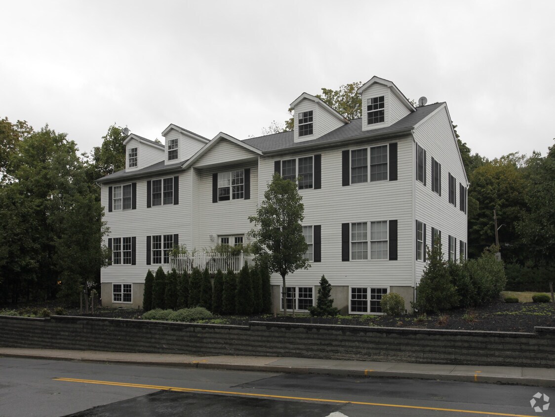 Foto principal - 1217 Main St