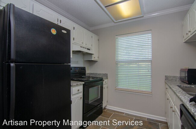 Building Photo - 2 br, 2 bath House - 313 Yorkshire Circle