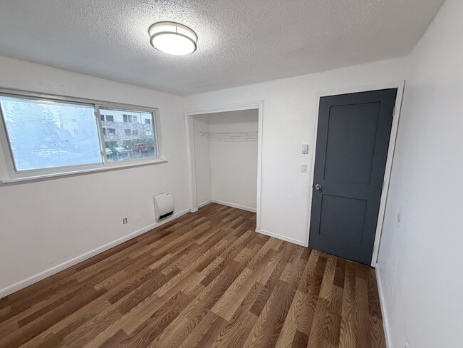 Foto del edificio - 3901-3912 12th St SW