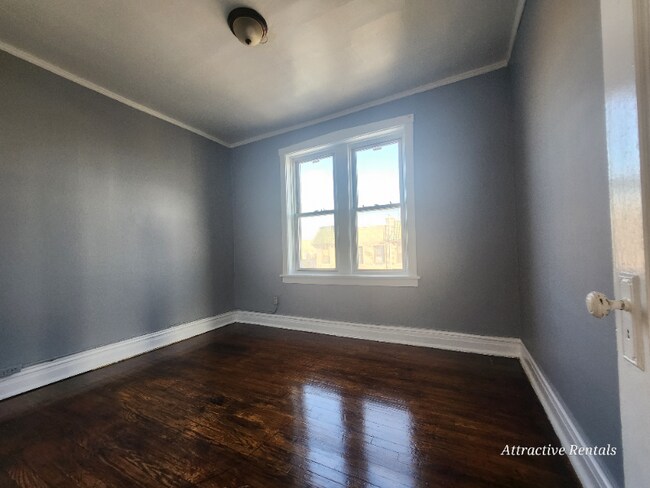 Foto del edificio - 1160 S Mason Ave