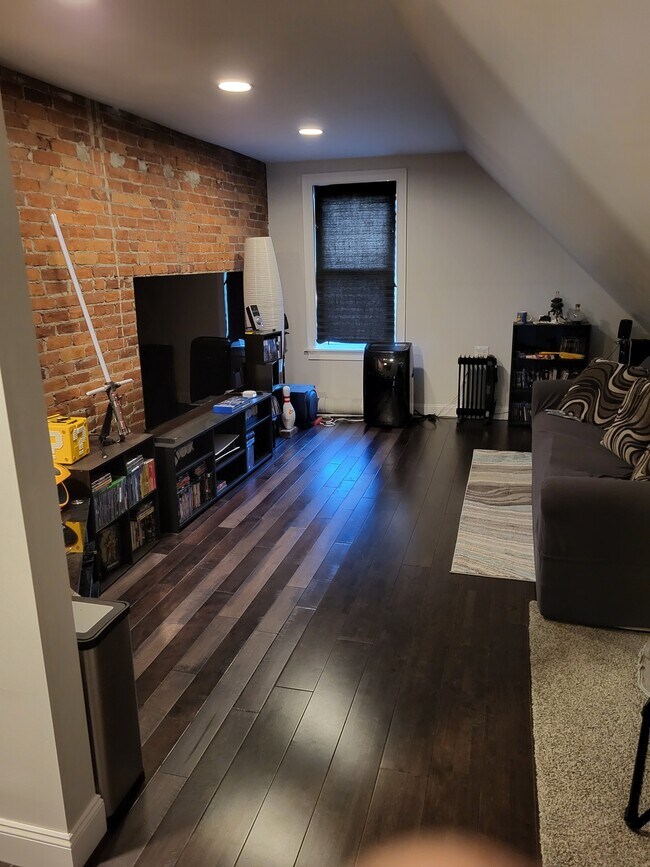 79 Chapel St, Concord, NH 03301 Townhome Rentals in Concord NH