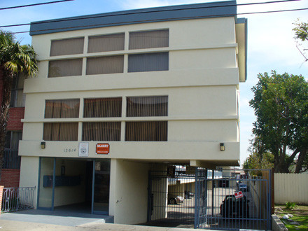 Primary Photo - 13614 Cordary Ave