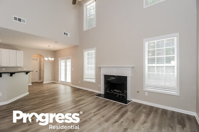 Building Photo - 820 Colwell Ln