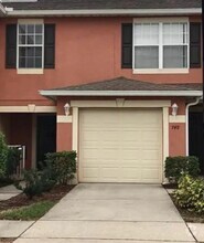 Building Photo - 673 Cresting Oak Cir