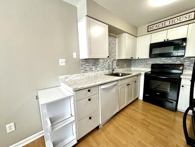 Foto del edificio - 1326 W Ocean View Ave