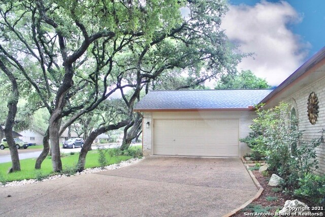 Building Photo - 13614 Liberty Oak St