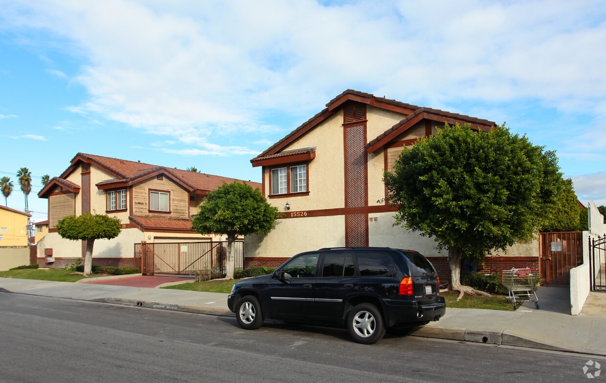 Primary Photo - Belshire Villas