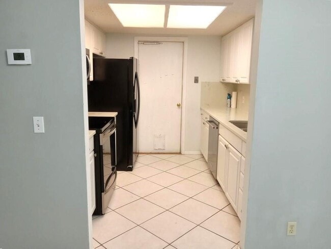 Foto del edificio - 910 E Meadowmere Ln