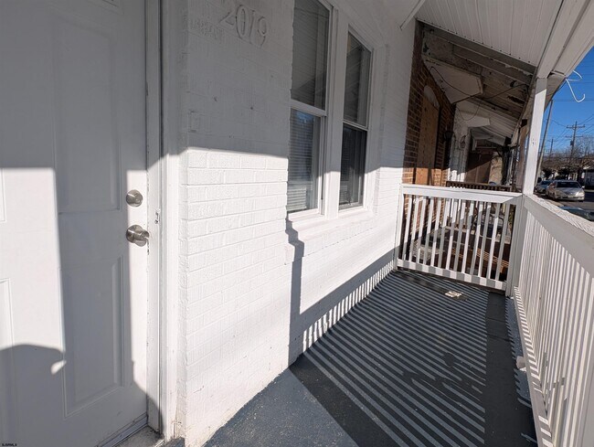 Foto del edificio - 2019 Grant Ave