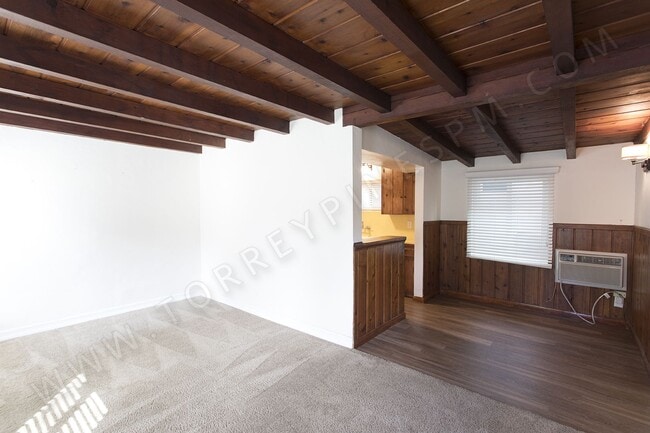 Foto del edificio - Point Loma - Beautiful Two Bedroom with 2 ...