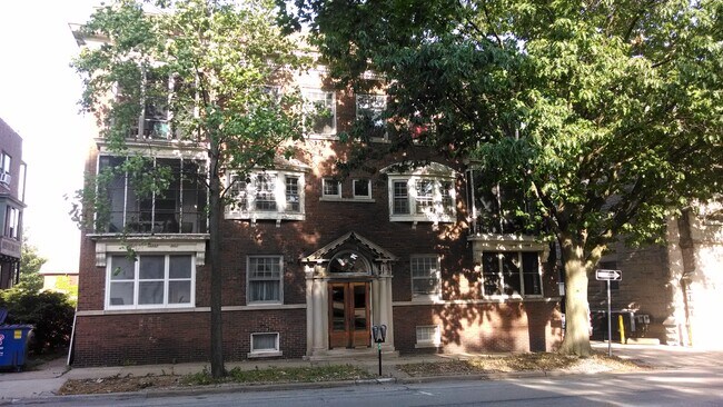 The Eldridge - 306 N State St