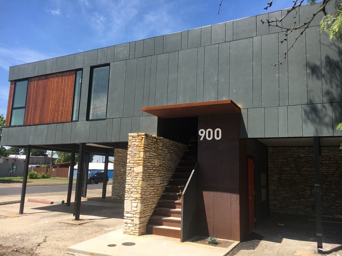 Foto principal - 900 E 51st St