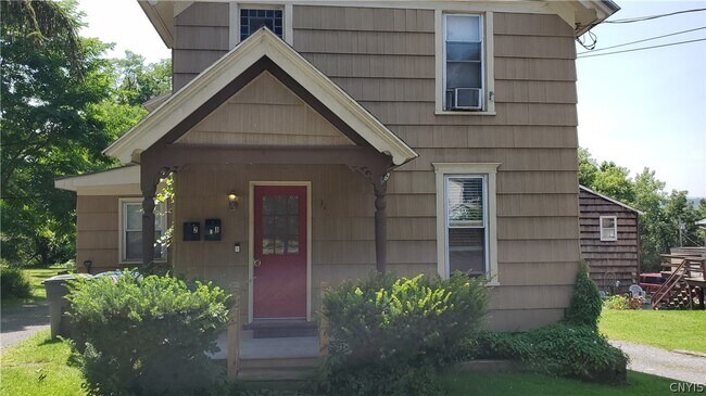 Foto del edificio - 114 Washington St