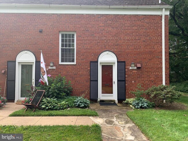 Building Photo - 3270 Martha Custis Dr