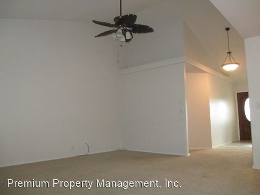 Foto del edificio - 969 Stonebridge Ave NE