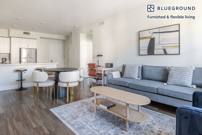 Building Photo - 3888 Artist Walk Common