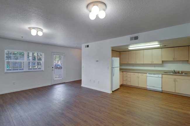 Foto del edificio - 2675 50th Ave N