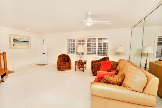 LIVING AREA - 5400 N Ocean Blvd