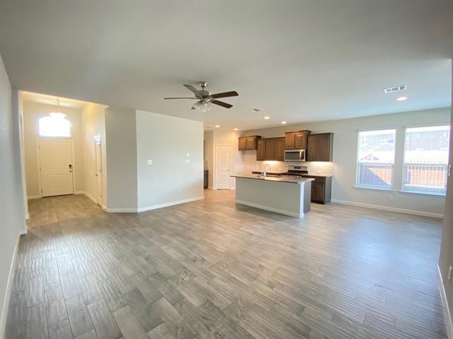 Foto del edificio - 9104 Fescue Dr
