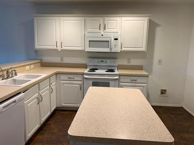 Building Photo - 1557 Chivalry Ln
