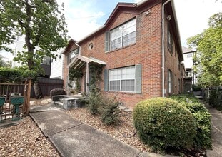 Building Photo - 1840 Branard St