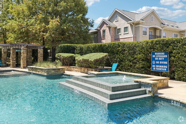 Building Photo - Villas of Spring Creek