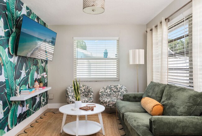 Foto del edificio - 1773 Eaton Dr