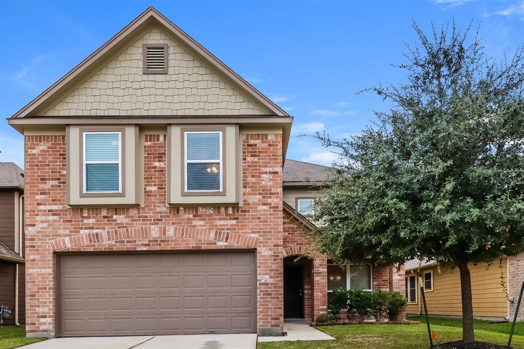 9952 Swallow Dr, Conroe, TX 77385