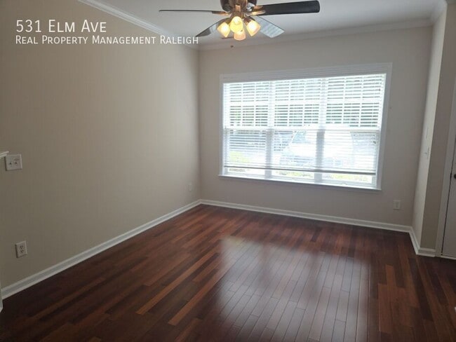 Building Photo - 531 Elm Ave