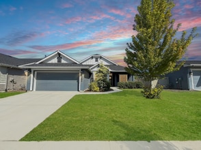 Building Photo - 1286 E Whig Dr