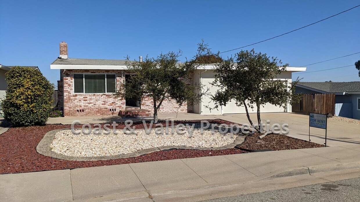 1165 Ricardo Ct, Seaside, CA 93955 House Rental in Seaside, CA