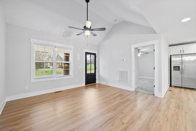 Foto del edificio - 205 Maple St
