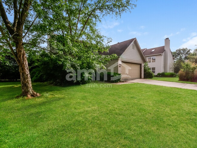 Building Photo - 8164 Alamosa Dr