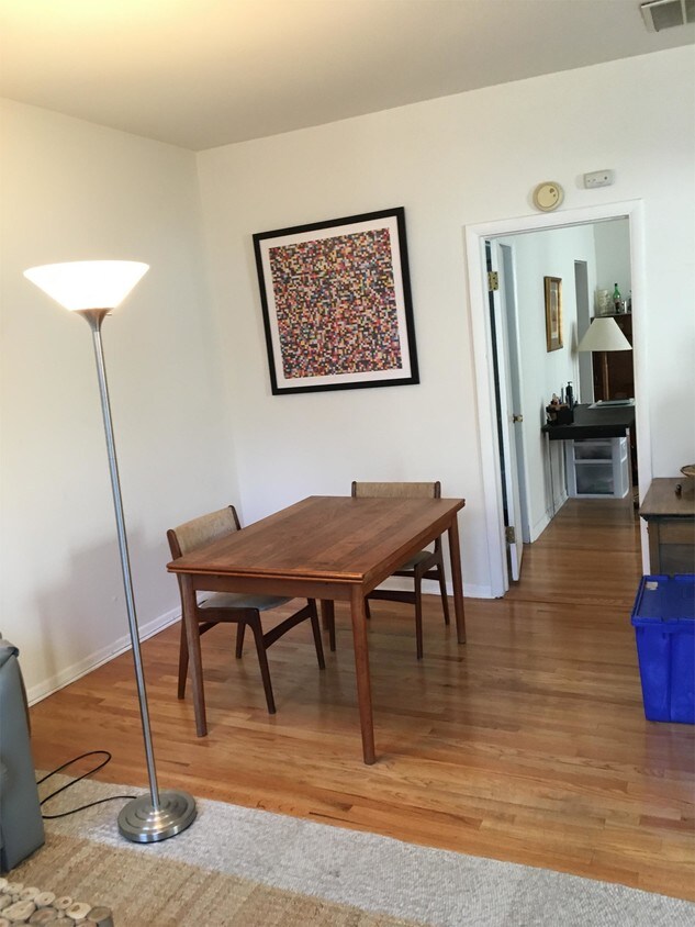 Foto principal - 3226 N Kenmore Ave