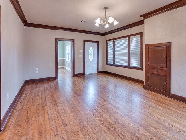 Foto del edificio - 2605 NW 24th St
